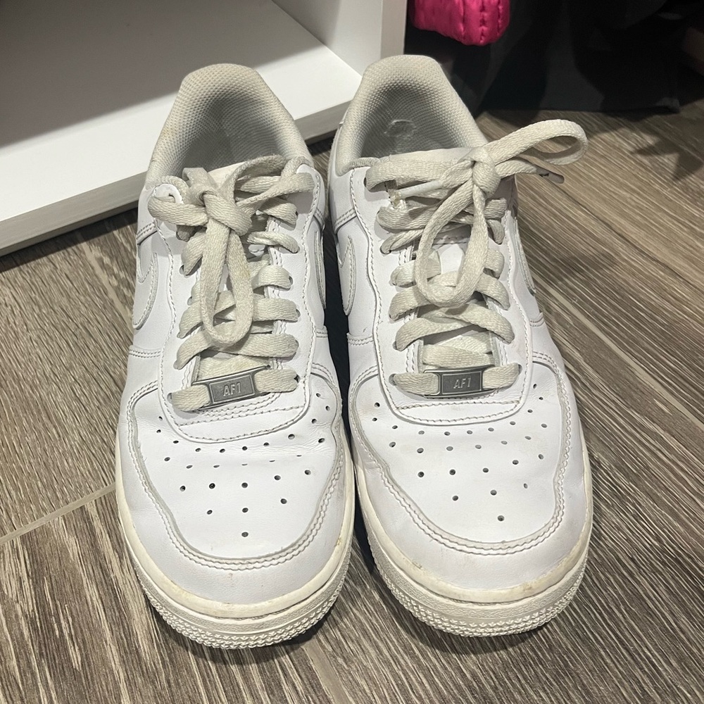 Used Nike Air Force 1s